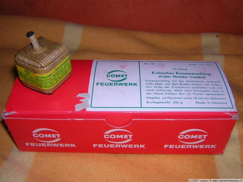 Kubischer_kanonschlag_Comet_1