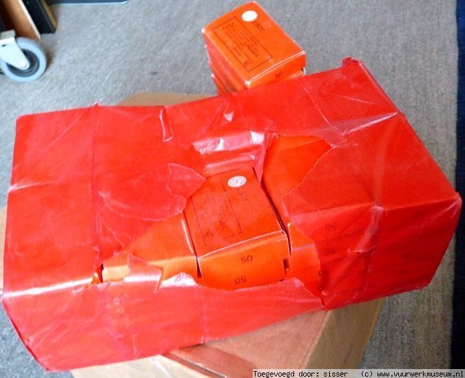 Rotjes_doosje_rood_1