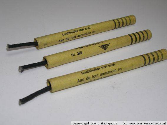 nederlandse_luchthuiler_met_knal