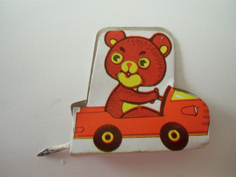 Car_driving_bear_2