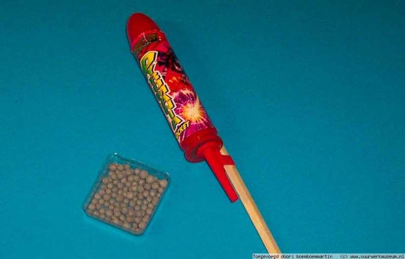 pyromania_rocket