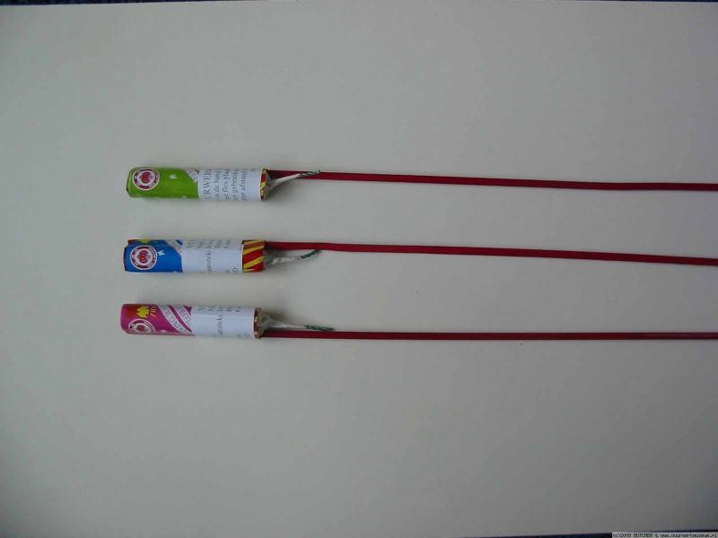 whistling_flower_spreading_rocket_1